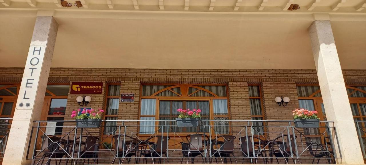 Hotel Casa Emilio à Torrebaja Extérieur photo
